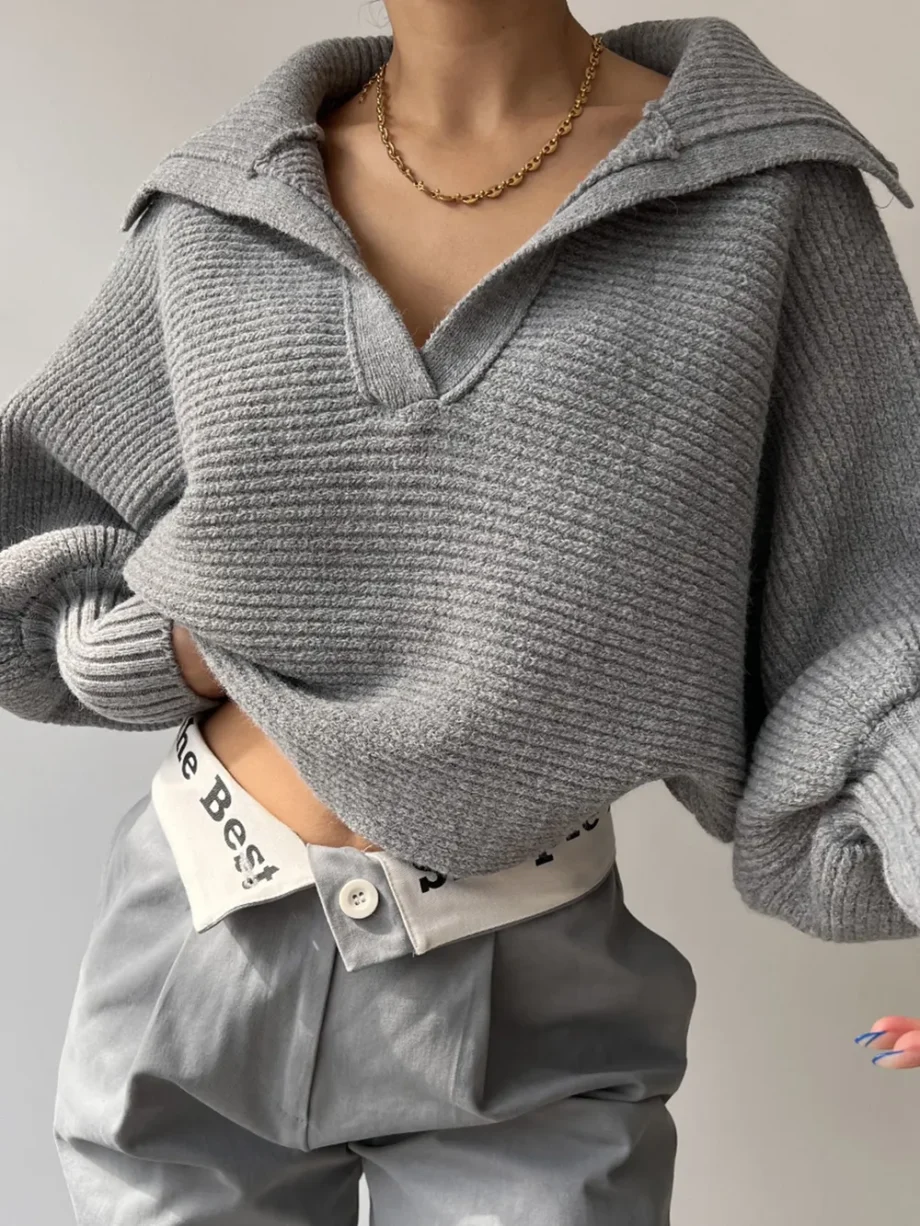 Crisp Collar Knit Sweater