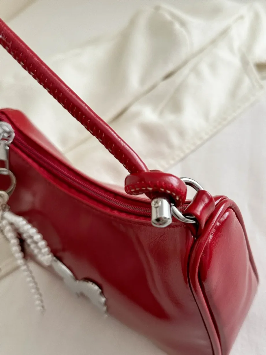 FlutterBow PU Purse