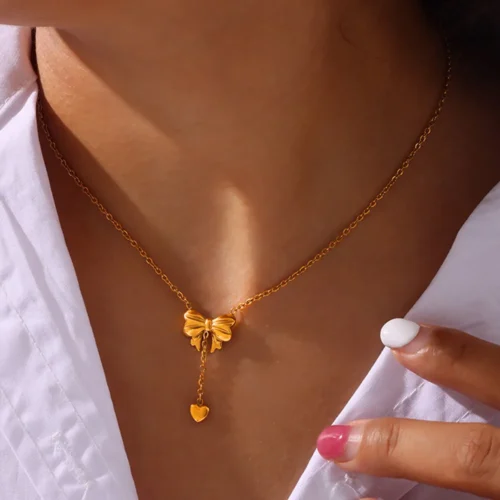 GoldenBow Pendant