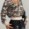 Pocketed Camouflage Zip Up Hooded Jacket