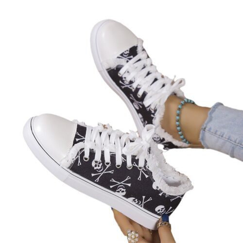 Canvas Muse Sneakers