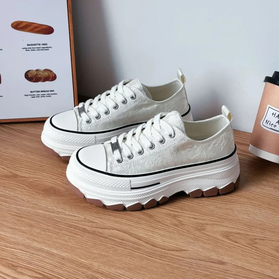 CanvasRise Sneakers