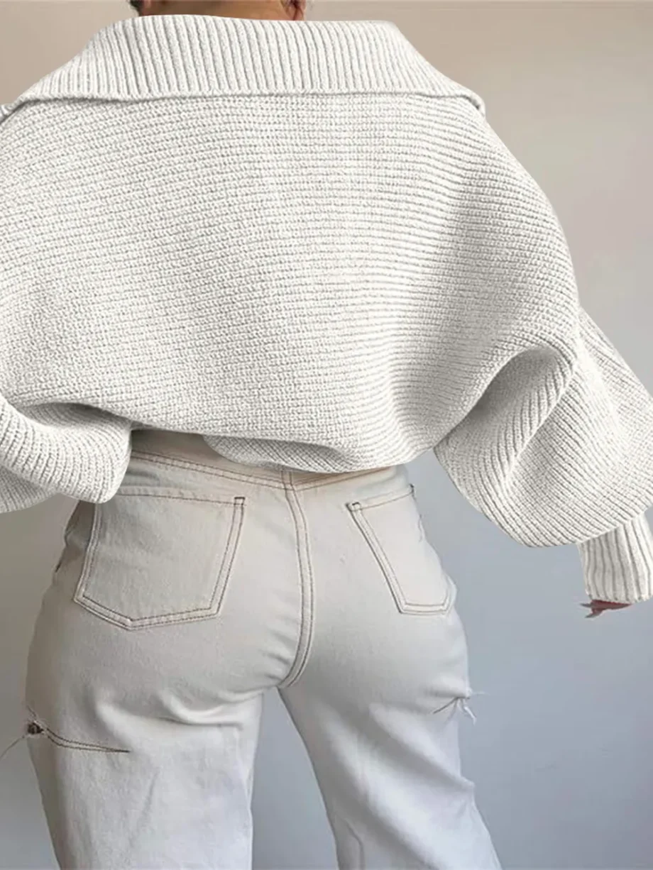 Crisp Collar Knit Sweater