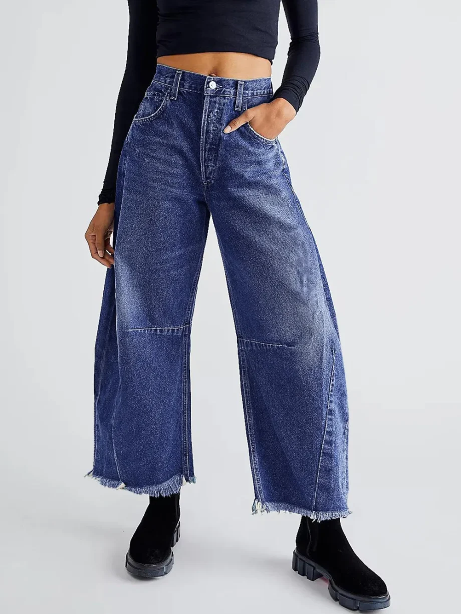 Essential Wide-Leg Jeans