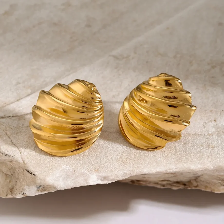 ShellAura Stud Earrings