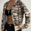 Pocketed Camouflage Zip Up Hooded Jacket