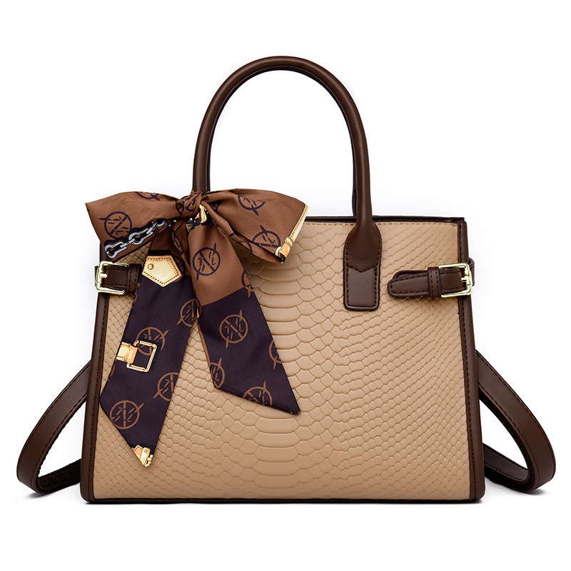CommuterChic Bow Bag