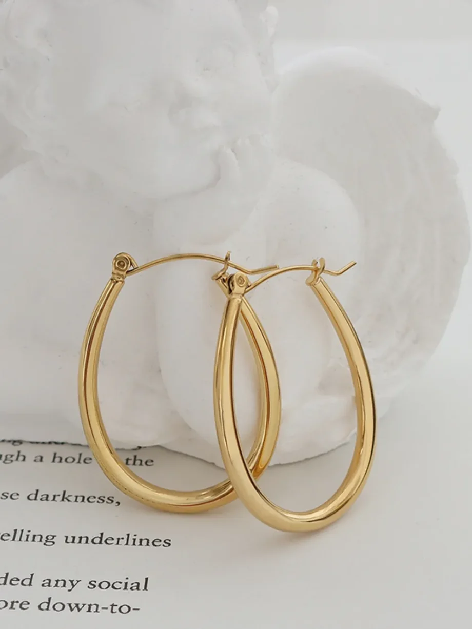Minimal Muse Earrings