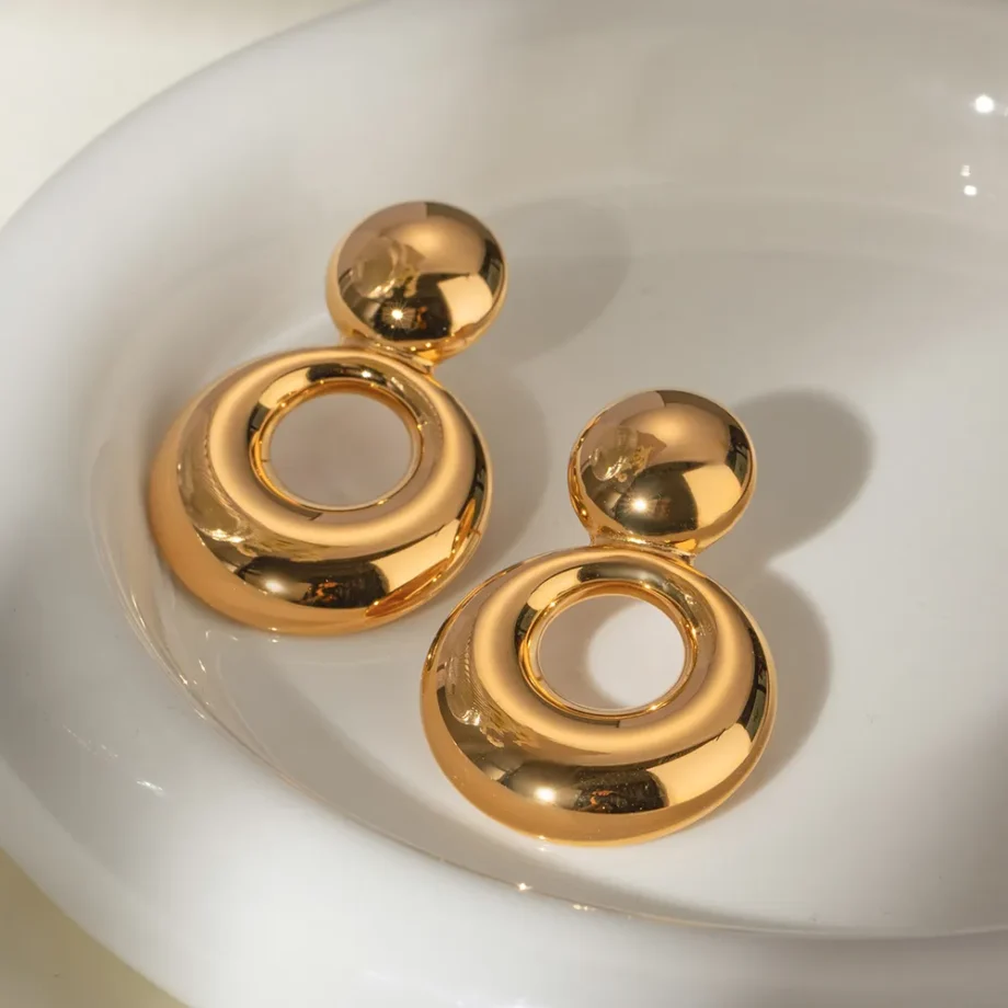 GoldenCut Earrings