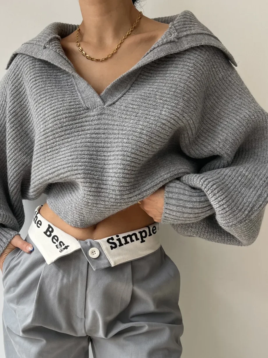 Crisp Collar Knit Sweater