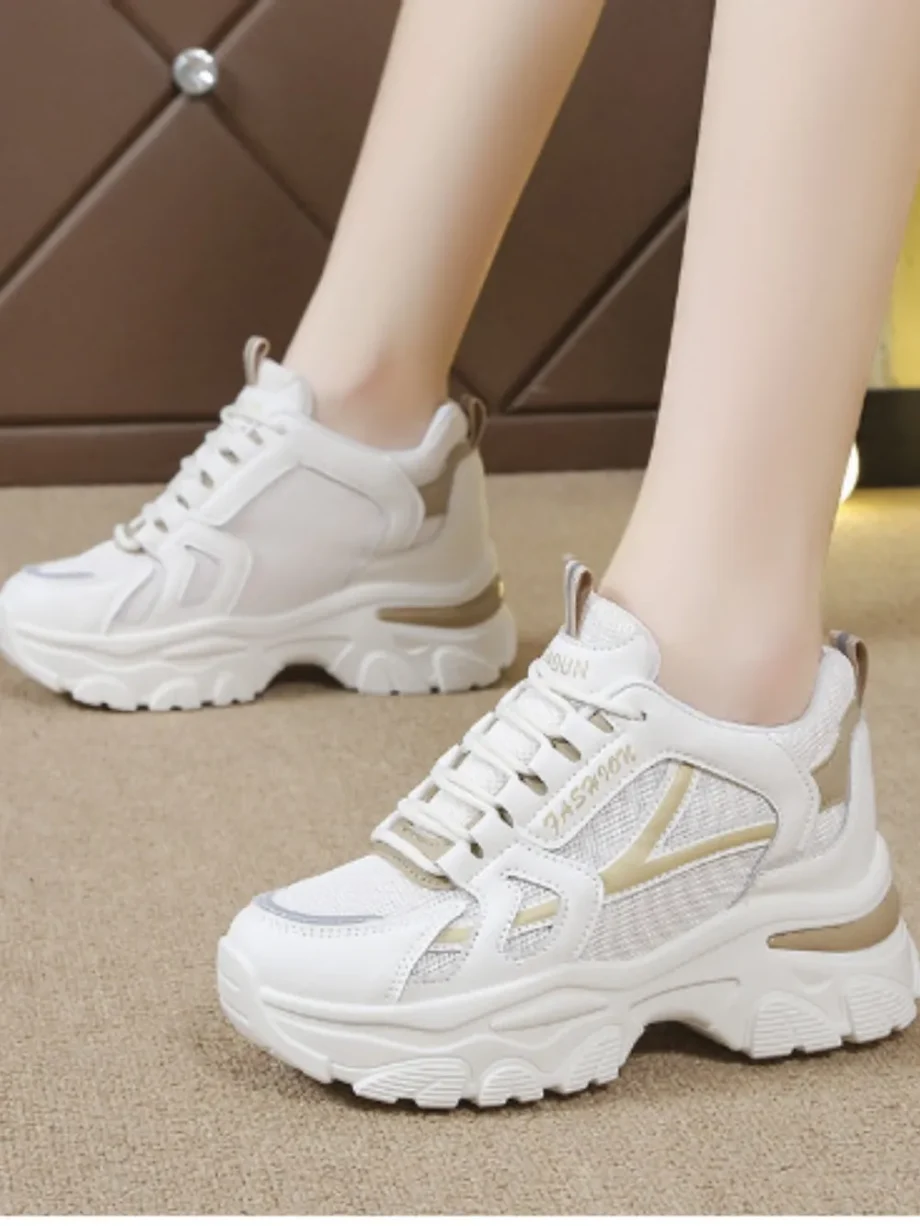 Elevate Sneakers (Platform sneakers)