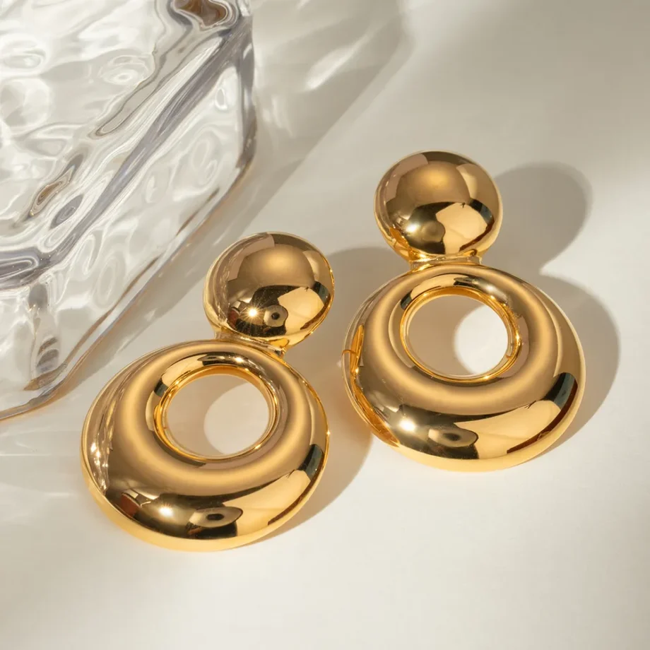 GoldenCut Earrings