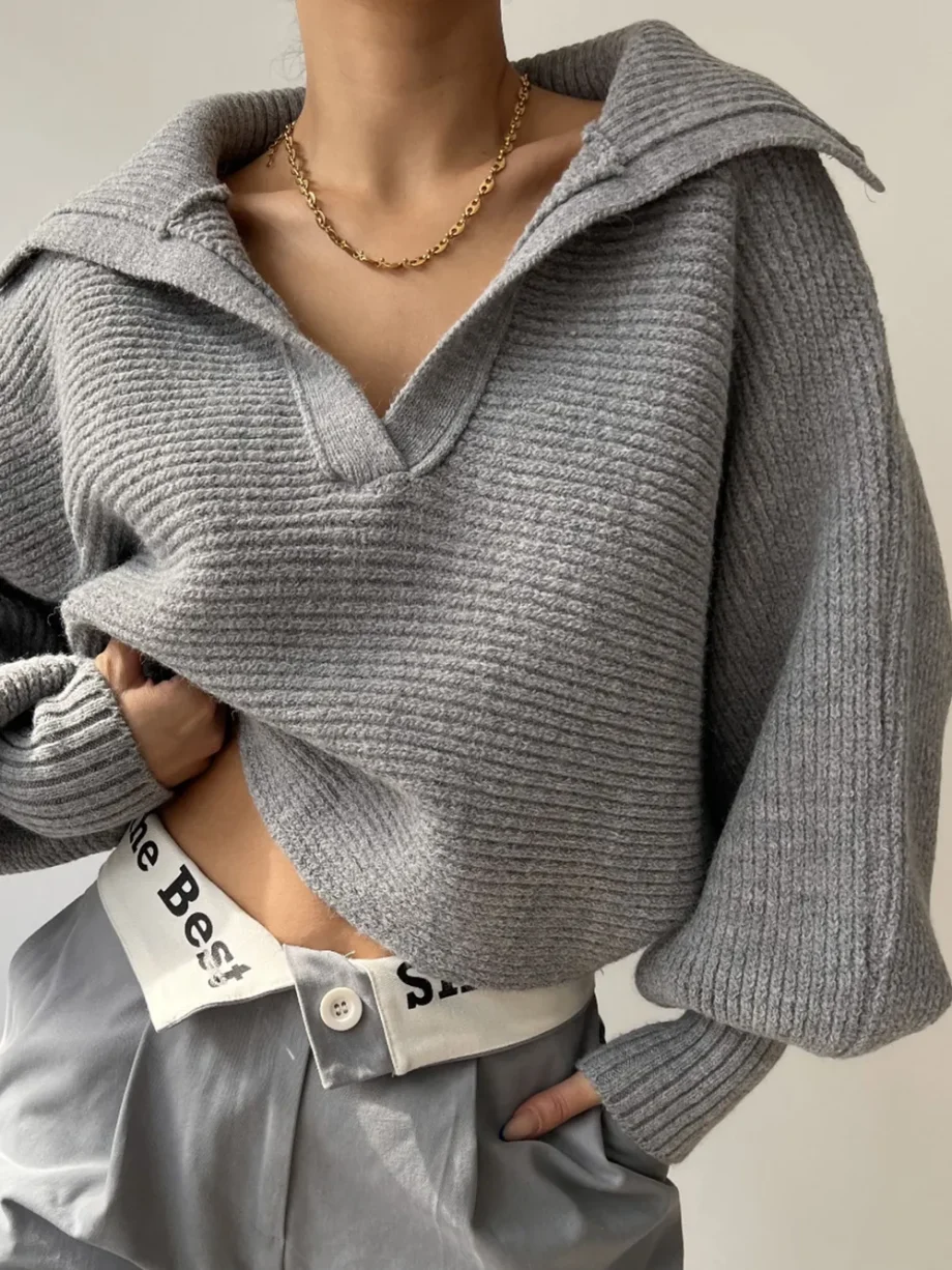Crisp Collar Knit Sweater