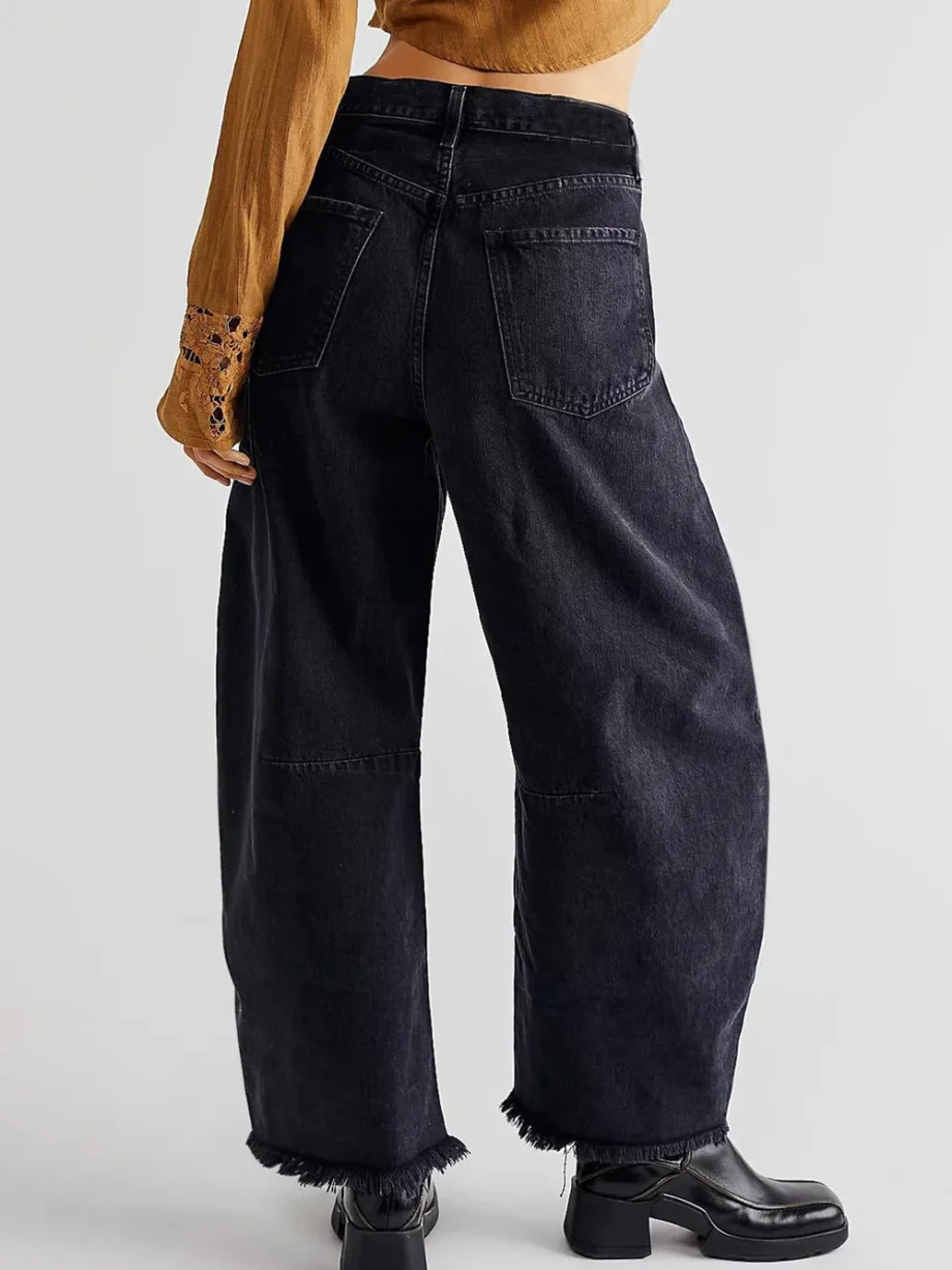 Essential Wide-Leg Jeans