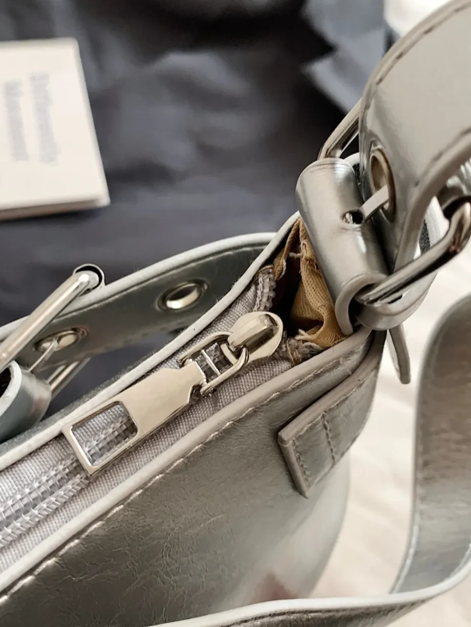 BuckleLuxe Bag