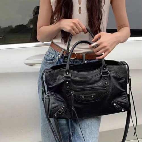 MotoChic High-End Shoulder Bag