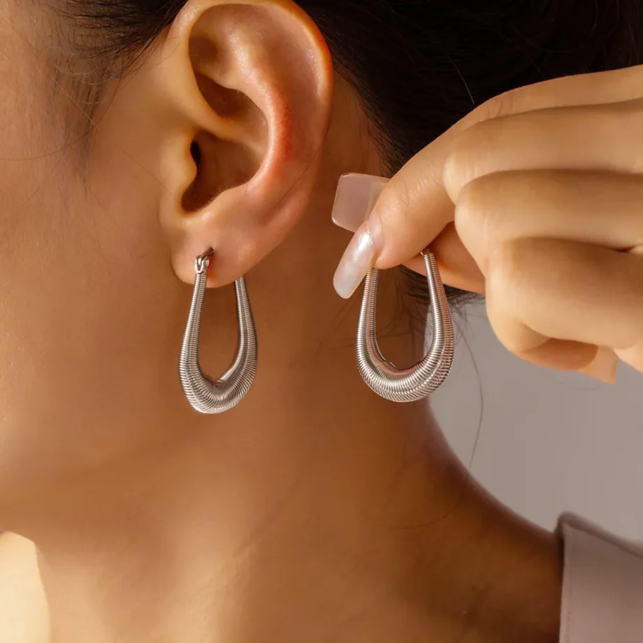 CurveCraft Earrings