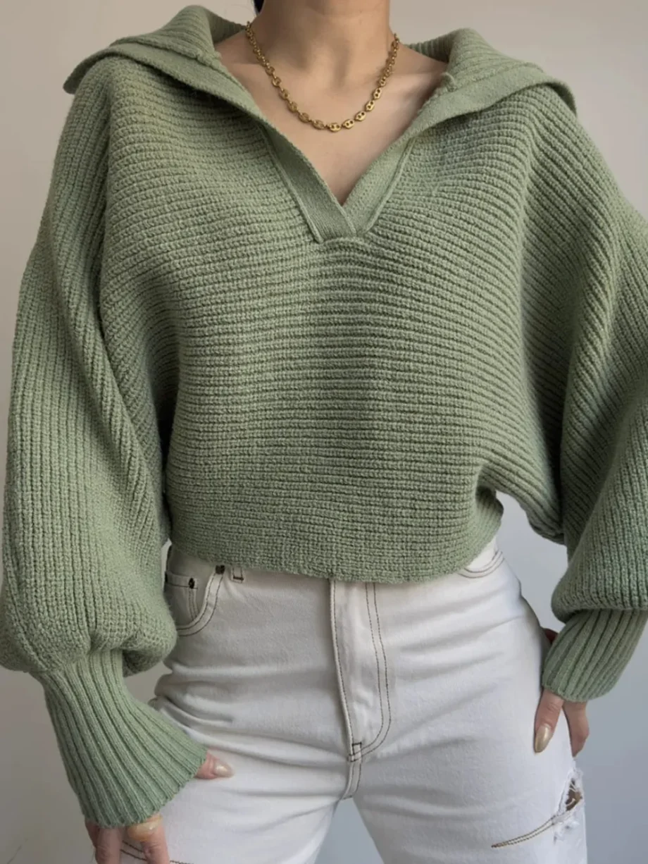 Crisp Collar Knit Sweater