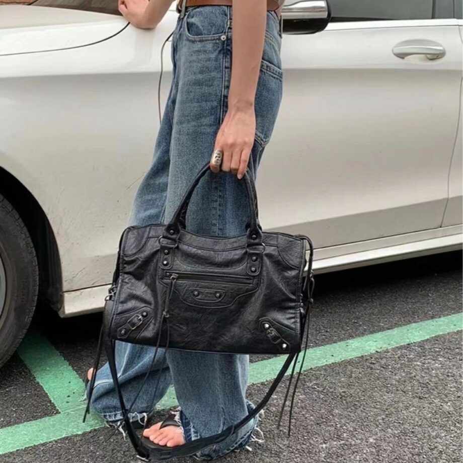 MotoChic High-End Shoulder Bag