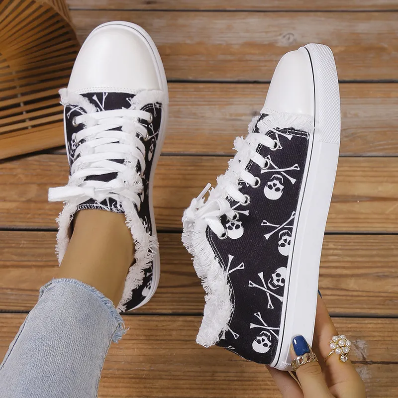 Canvas Muse Sneakers