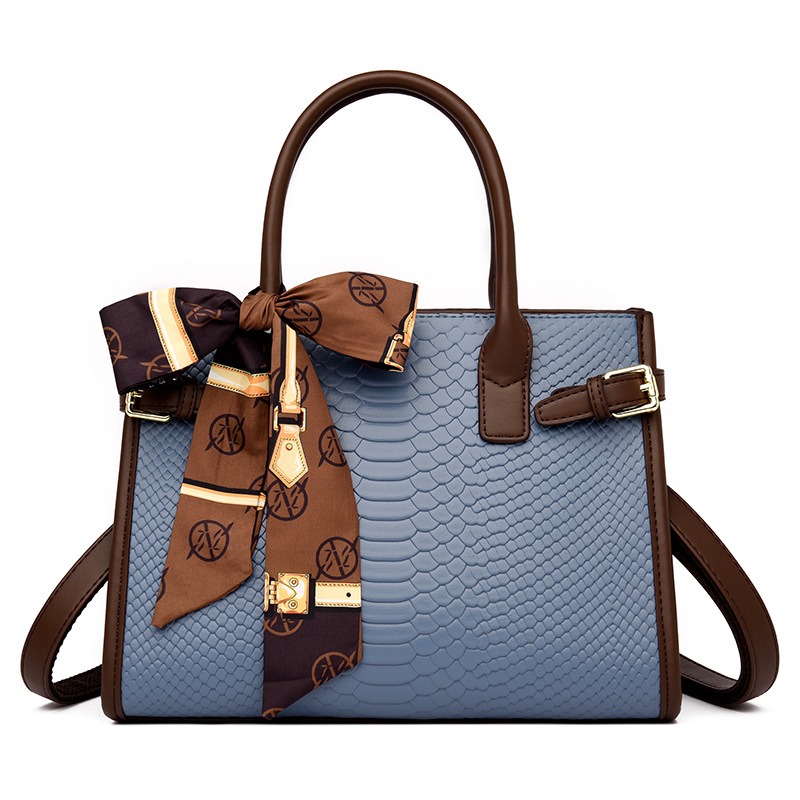 CommuterChic Bow Bag