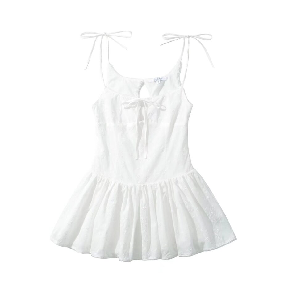 Simple waist cinched lace camisole
