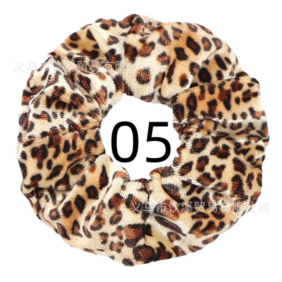 Wild Style Leopard Print Scrunchy