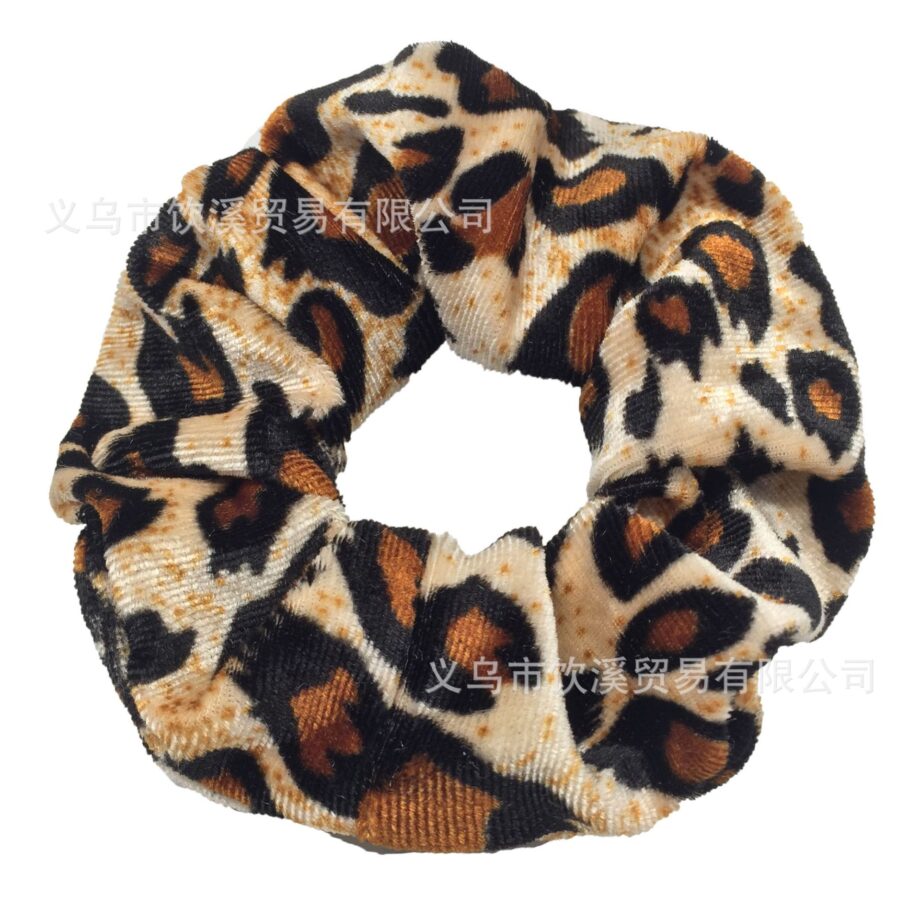 Wild Style Leopard Print Scrunchy
