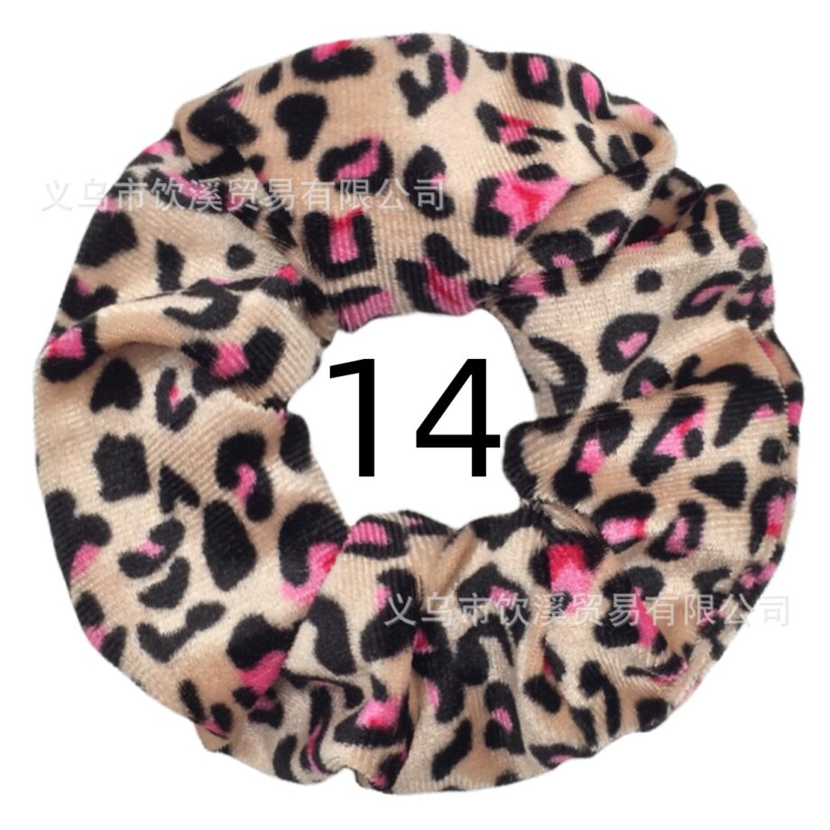 Wild Style Leopard Print Scrunchy