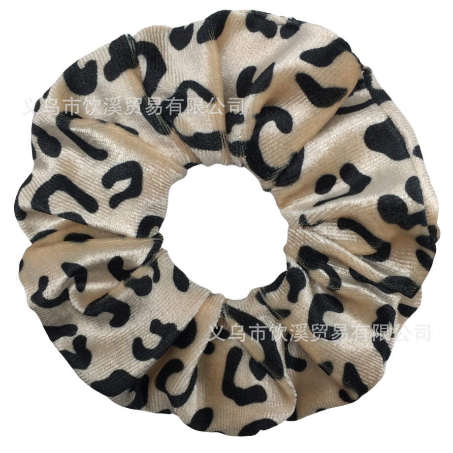 Wild Style Leopard Print Scrunchy
